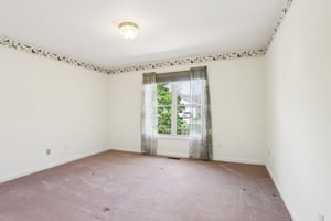 Dominion Dr-S0904-025.jpg