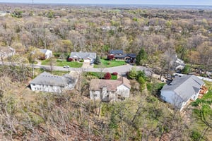 Dominion Dr-S0904-044.jpg