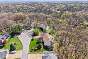 Dominion Dr-S0904-045.jpg