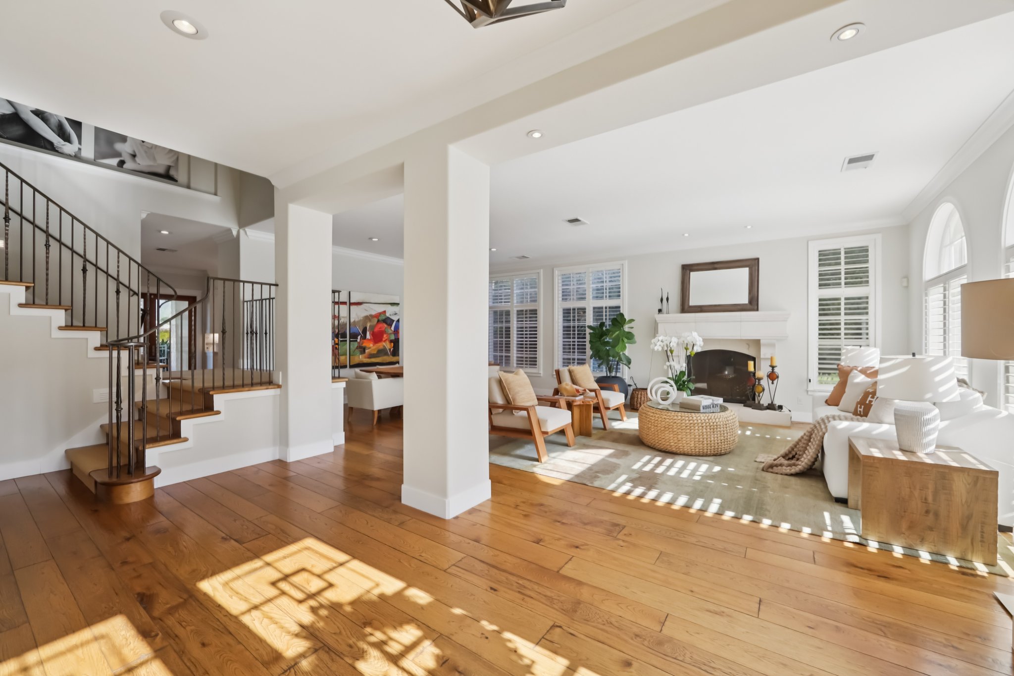 5106 Eastbourne Dr-S2702-012r.jpg