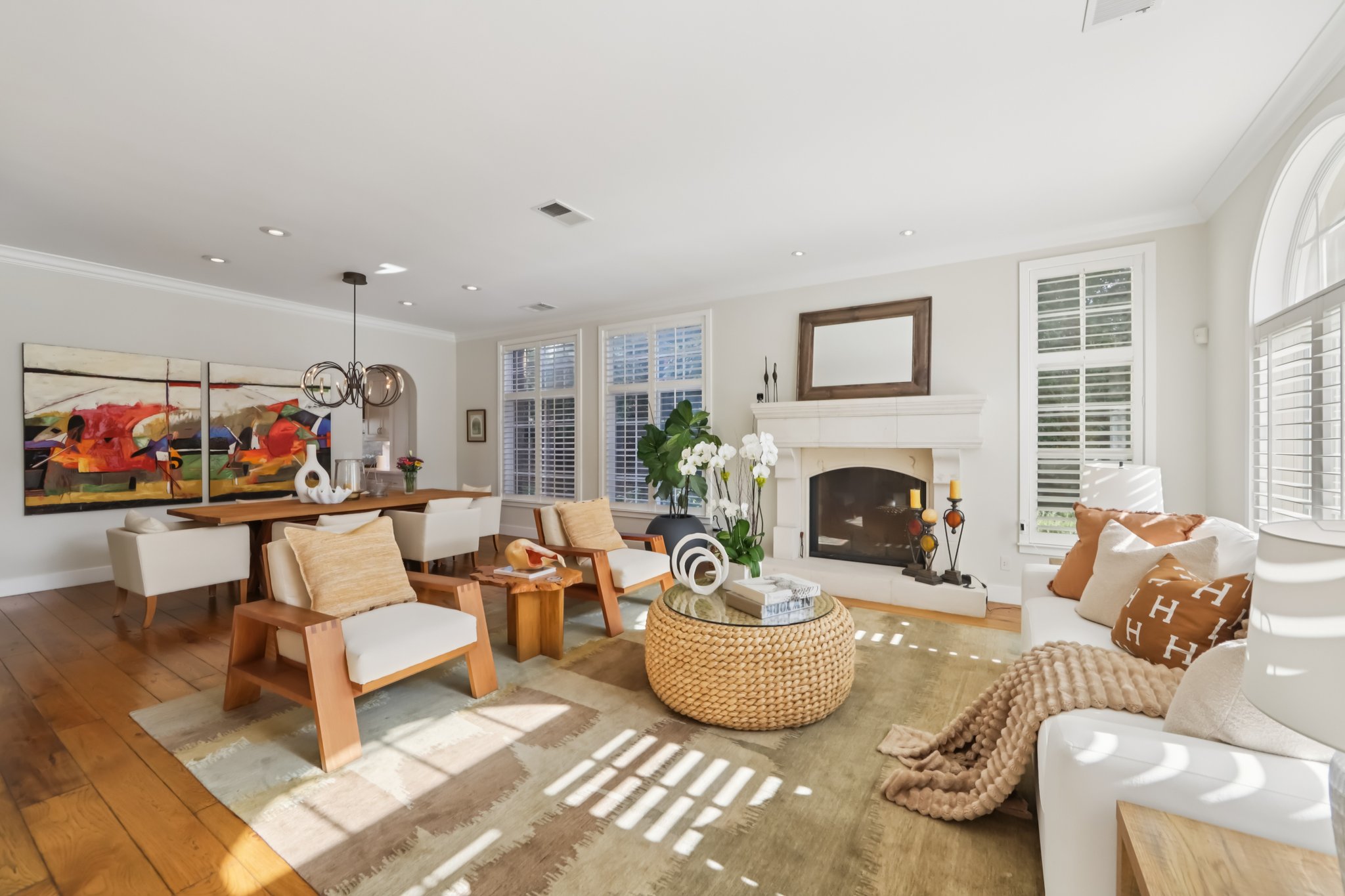 5106 Eastbourne Dr-S2702-013r.jpg