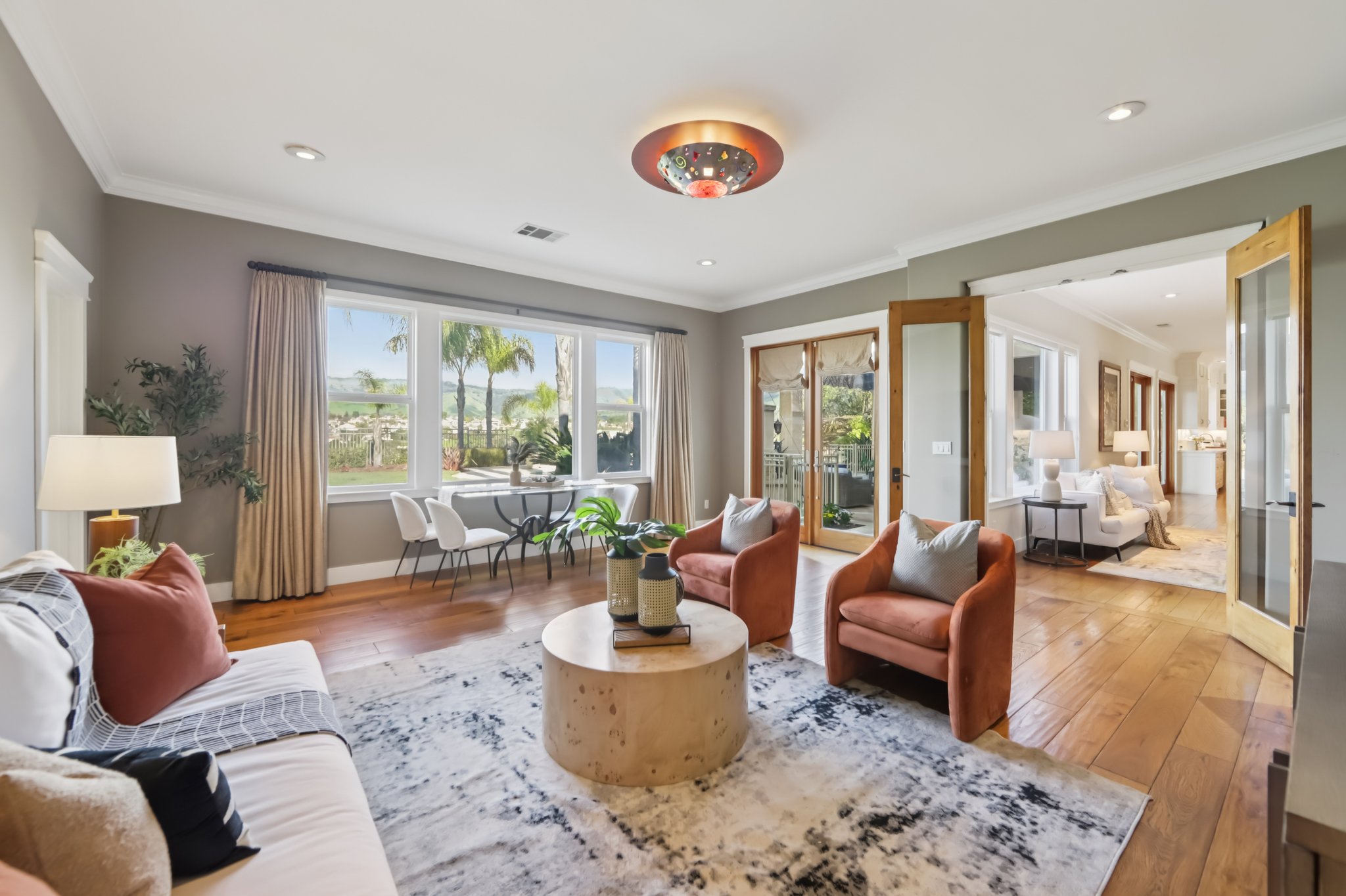 5106 Eastbourne Dr-S2702-039r.jpg