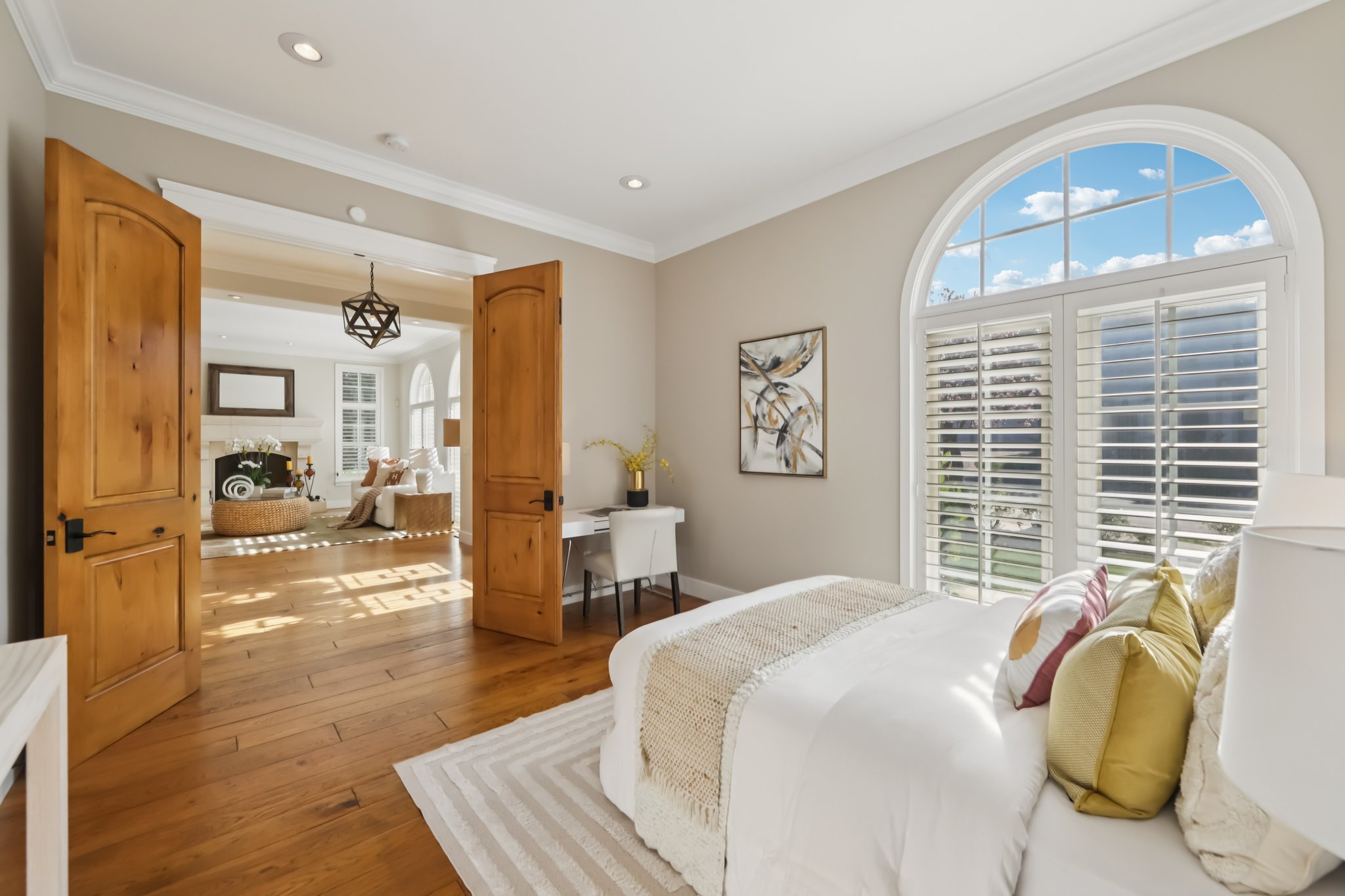 5106 Eastbourne Dr-S2702-045r.jpg