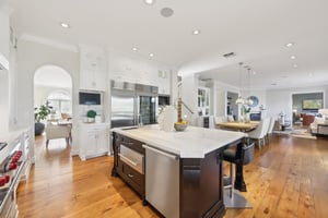 5106 Eastbourne Dr-S2702-032r.jpg