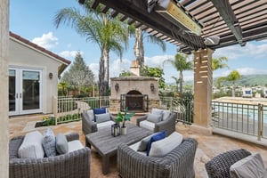 Eastbourne Dr-S2702-078r.jpg