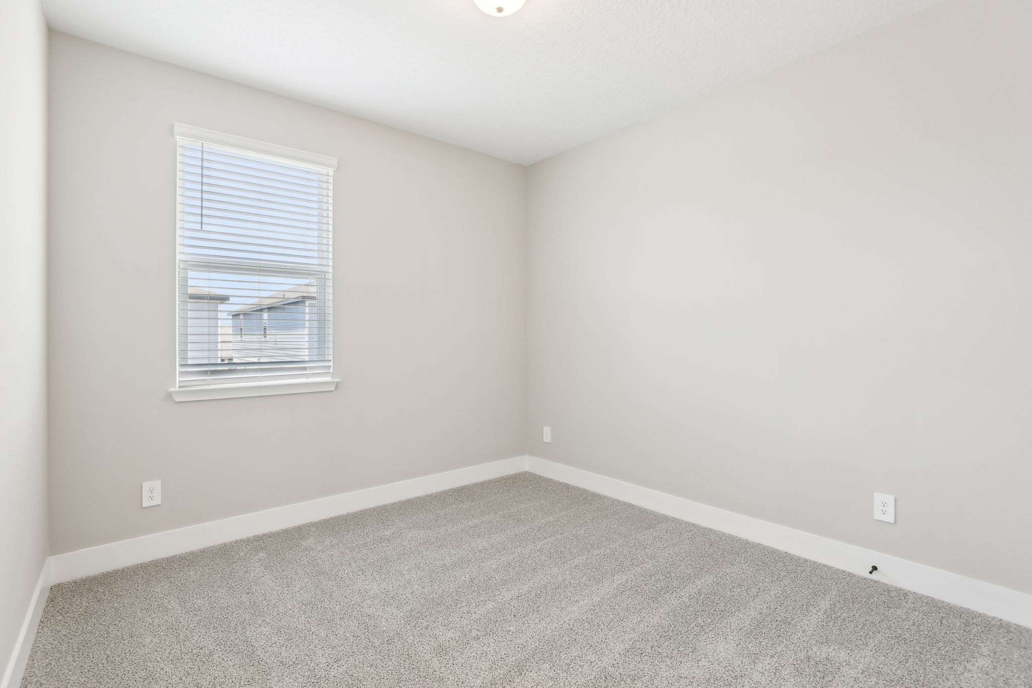 Orlando - Silverleaf Reserve - 5106 Railroad Vine Alley Winter Garden FL 34787 - 022