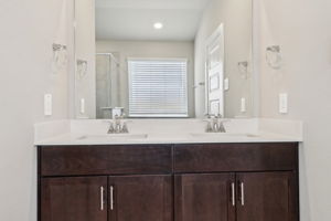 Houston - Massey Oaks - 5107 Magnolia Springs Lane, Pearland, TX 77584 - 025