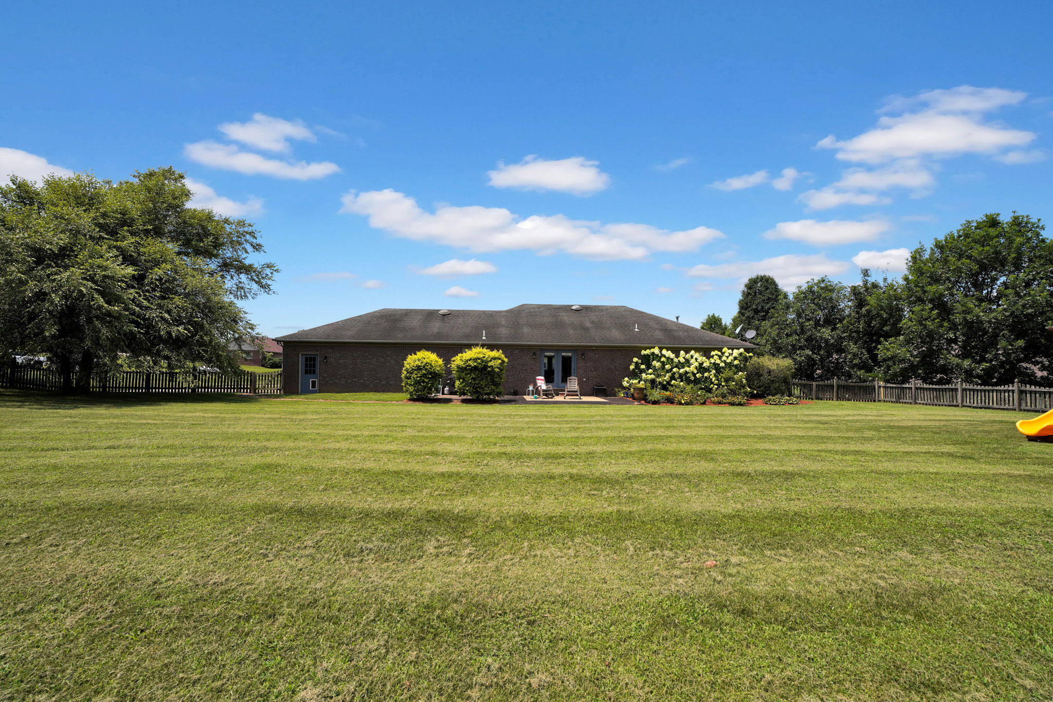  Photo 34