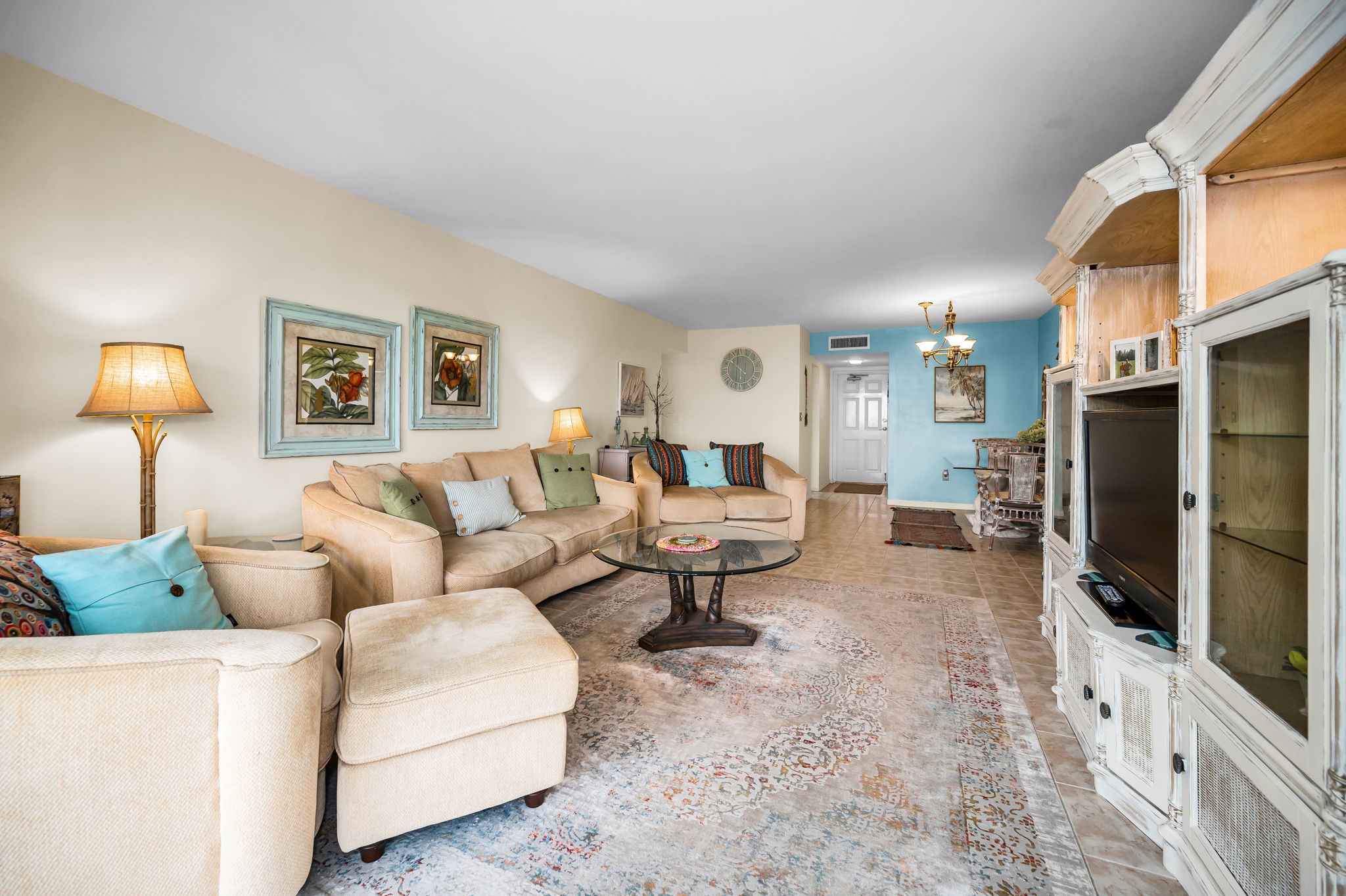 Living Room6