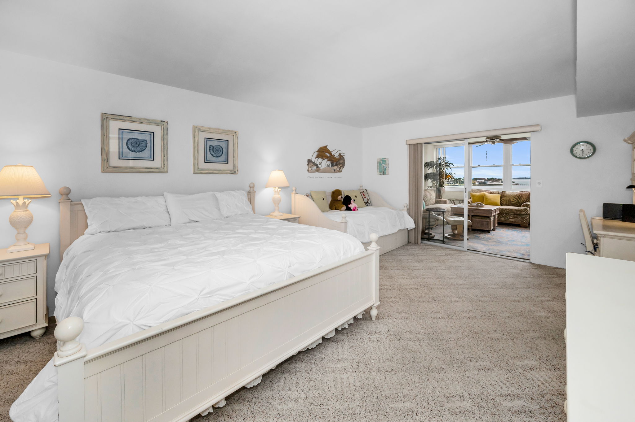 Master Bedroom1d