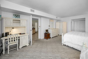 Master Bedroom1b