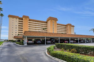 Front Exterior3