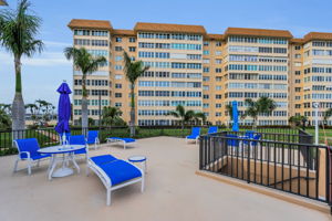 Upper Pool Deck2