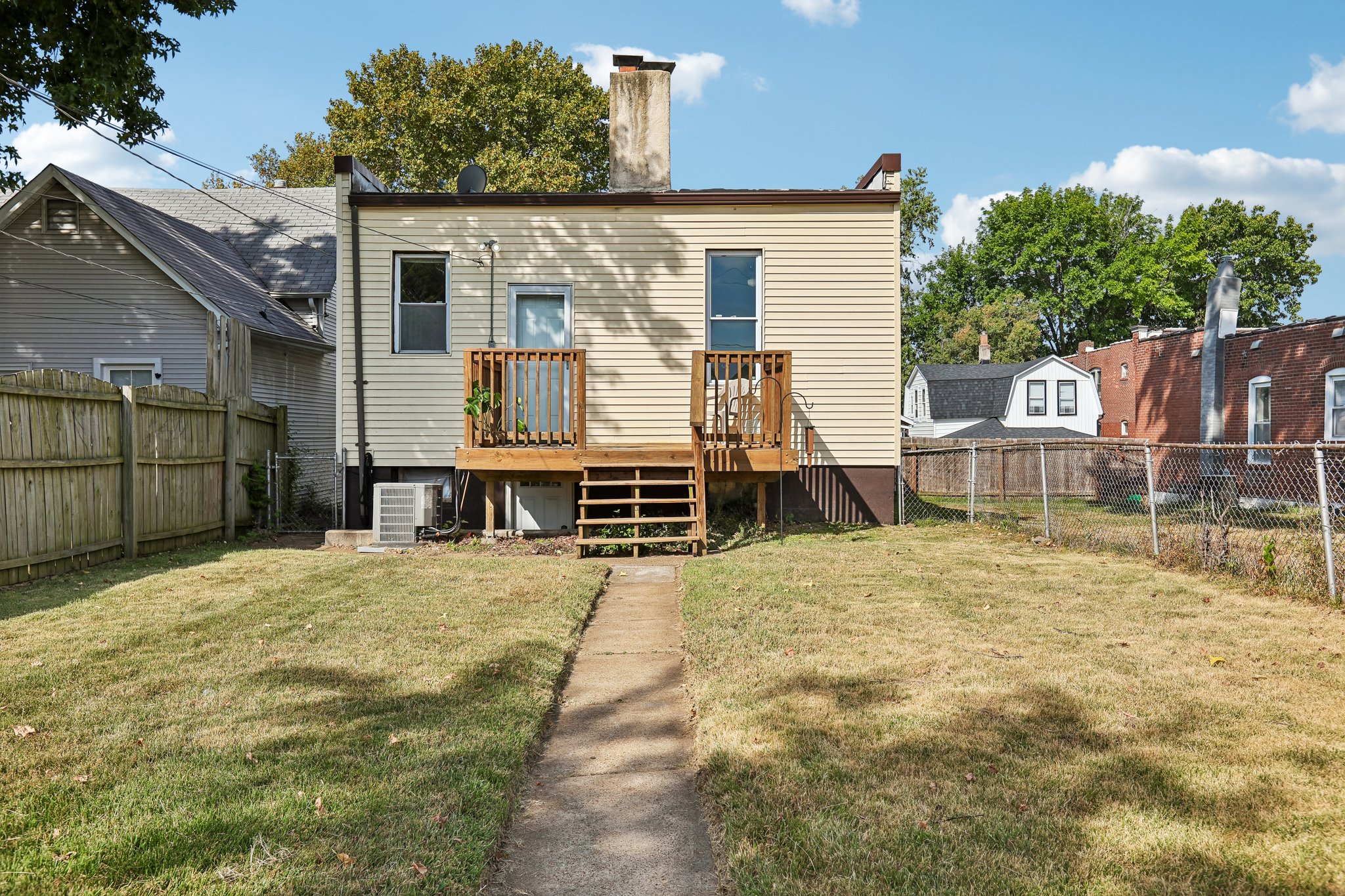 Cologne Ave-S0909-030.jpg