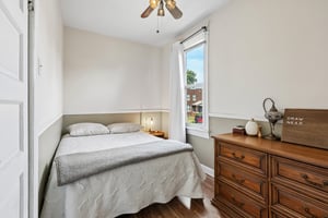 Cologne Ave-S0909-020.jpg