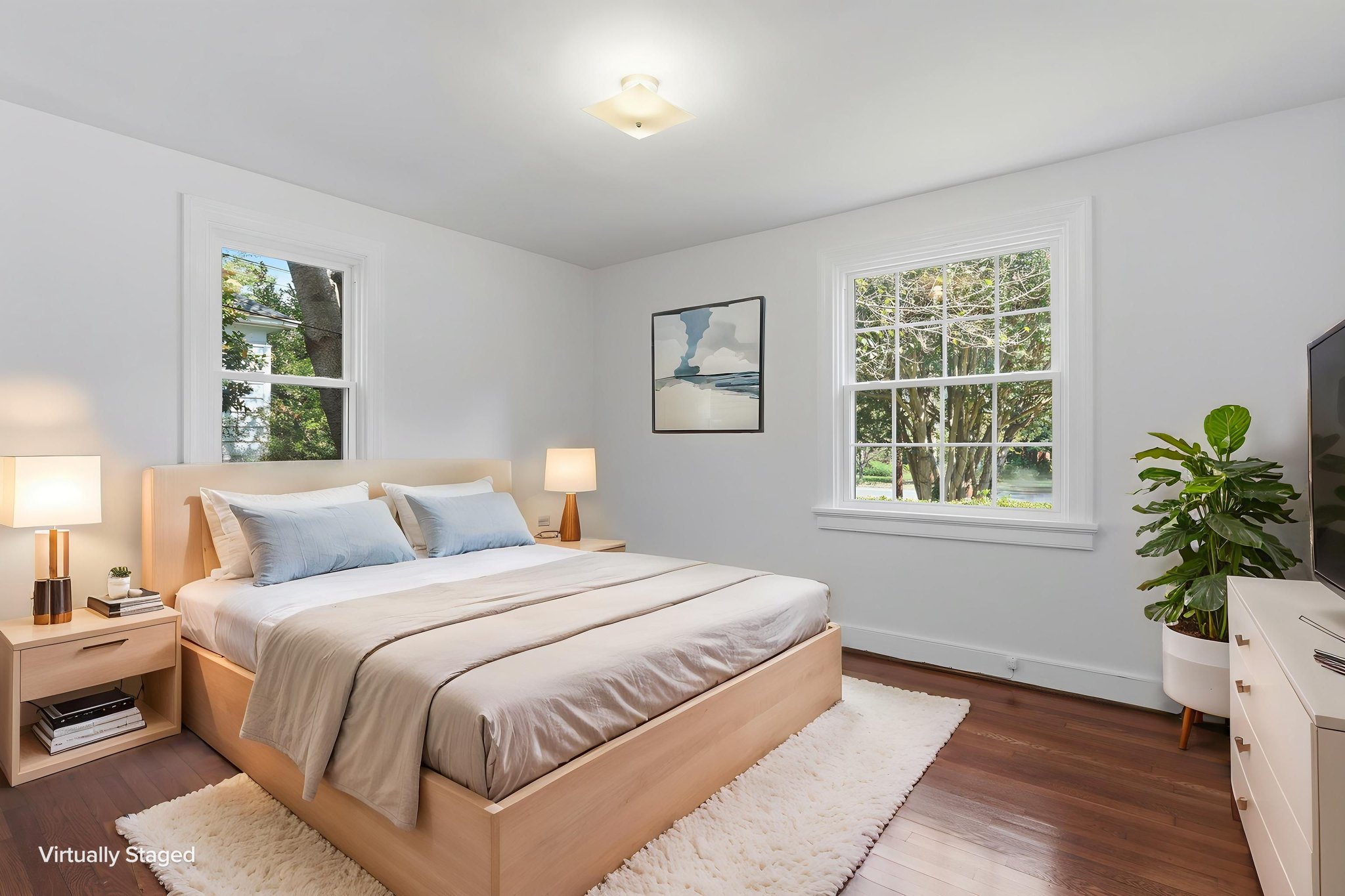 20-Bedroom 2 virtually staged.jpeg