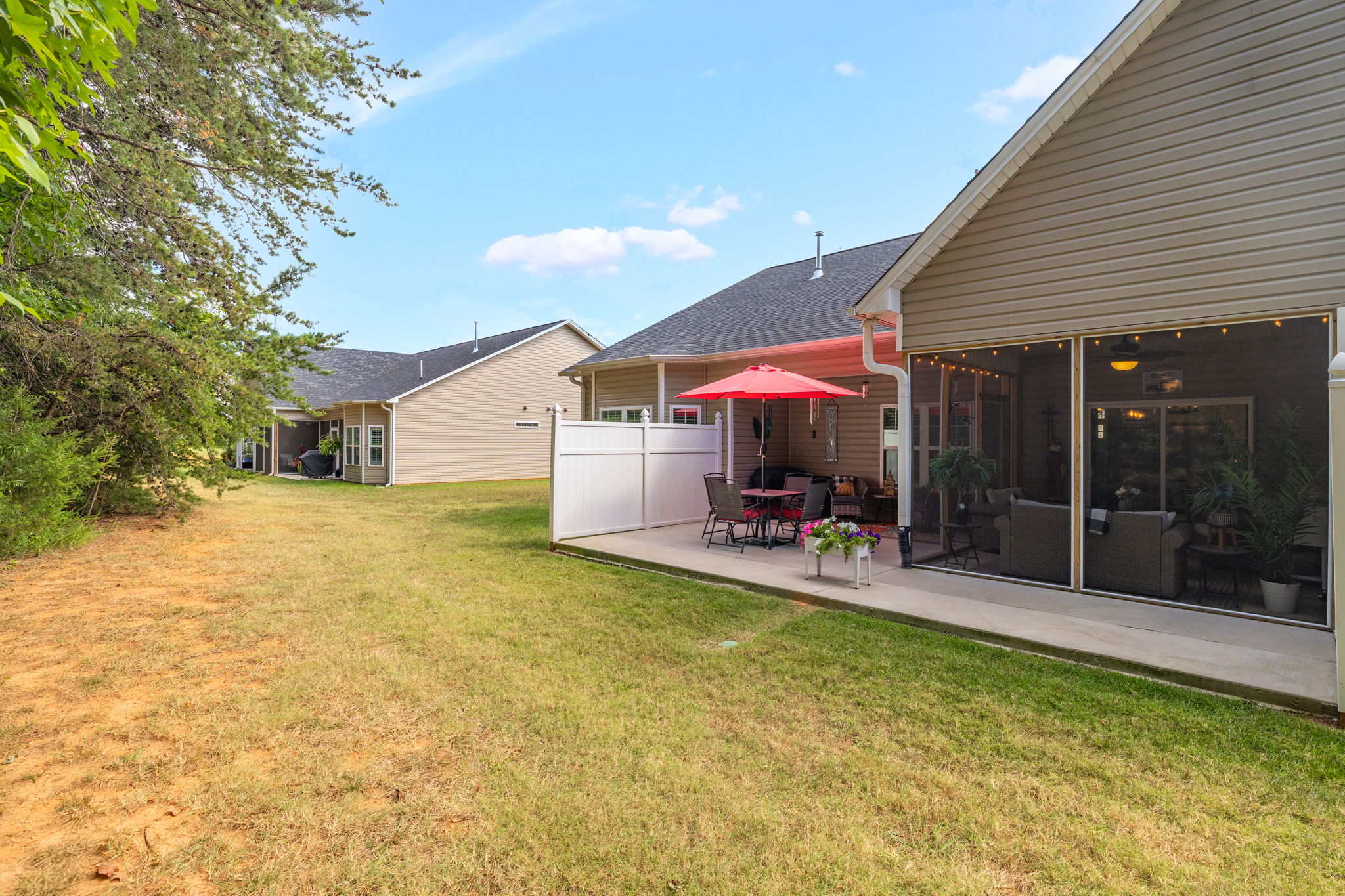 511 Birchwood Dr-30