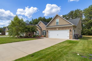 511 Birchwood Dr-3