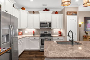 511 Birchwood Dr-9