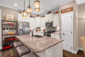 511 Birchwood Dr-10