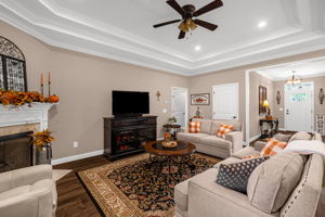 511 Birchwood Dr-14