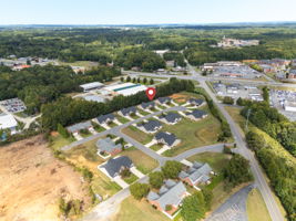 511 Birchwood Dr-40