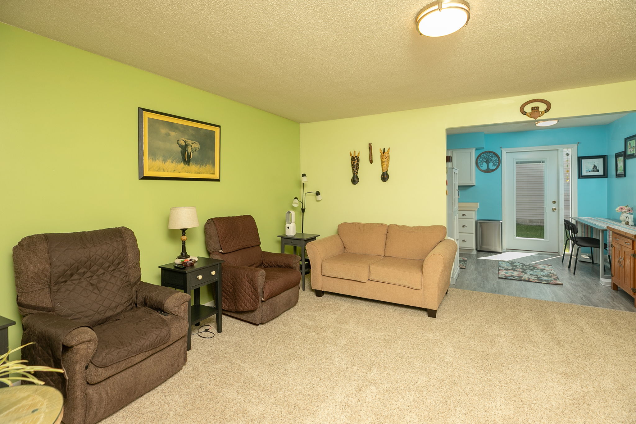 08-Living Room