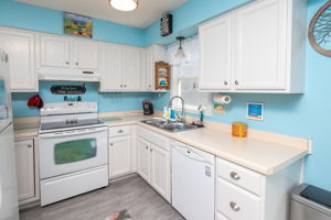 13-Kitchen