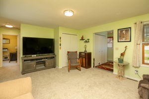 07-Living Room