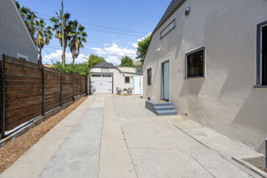  Photo 37