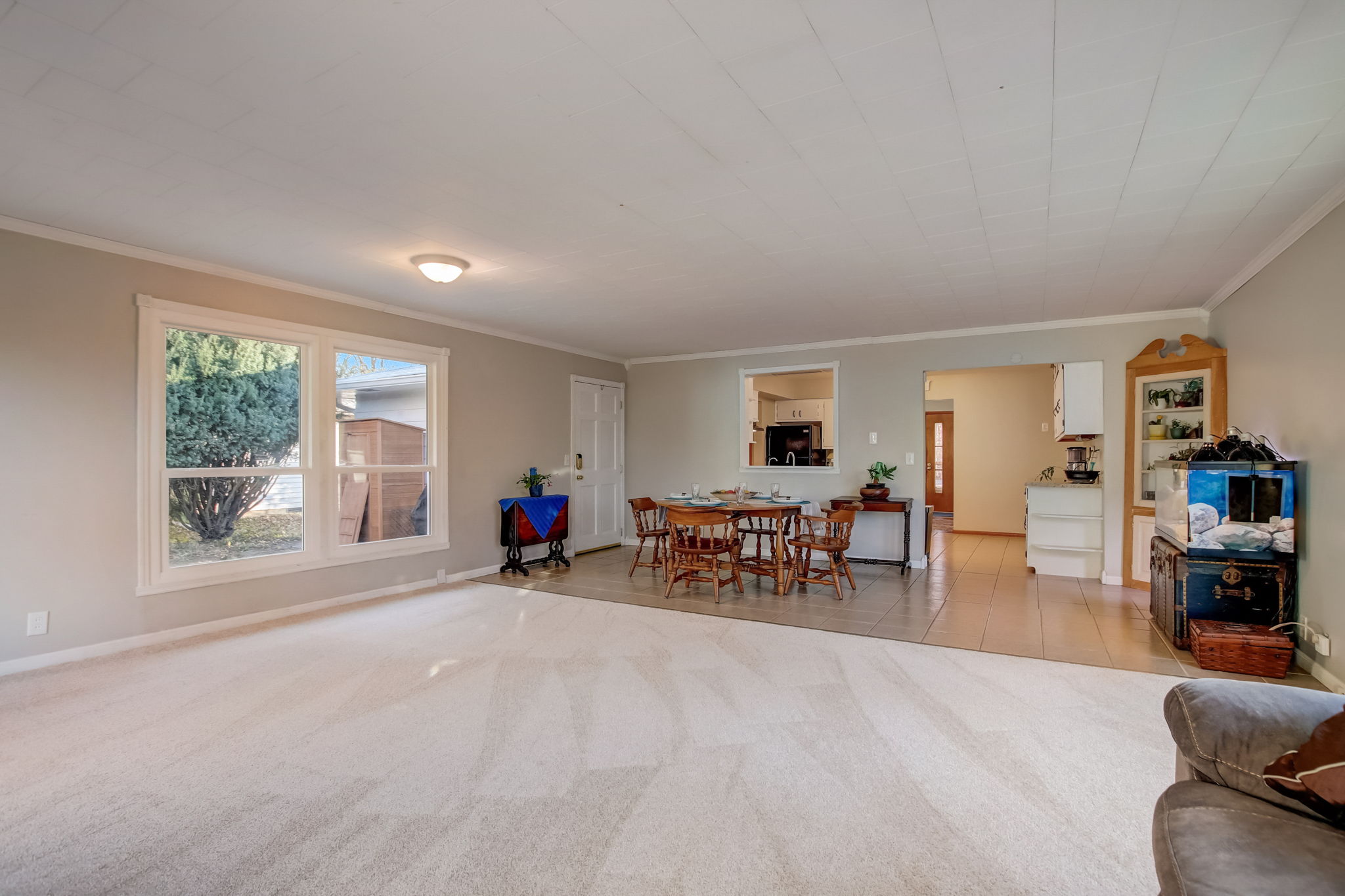  Lakeview Dr -021