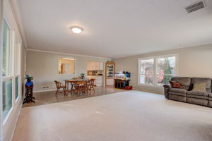  Lakeview Dr -020