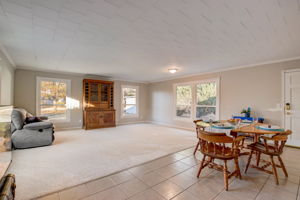  Lakeview Dr -019