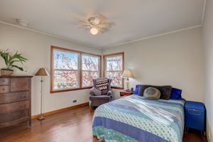  Lakeview Dr -024