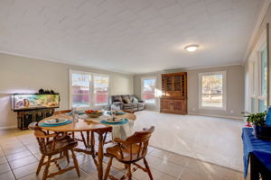  Lakeview Dr -018