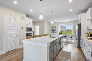 14-Kitchen