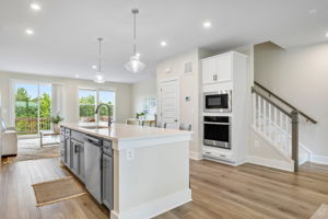 16-Kitchen