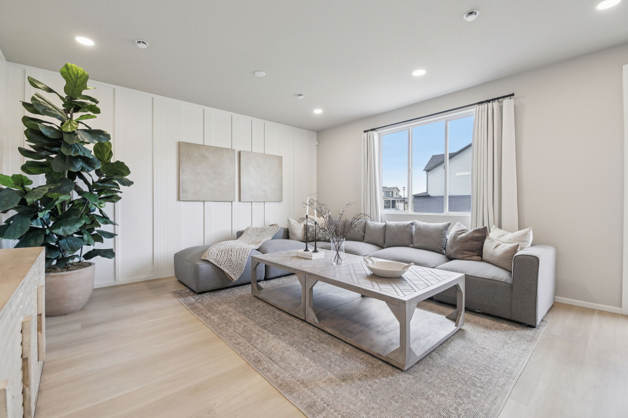 511 N Aria Way-S1912-005