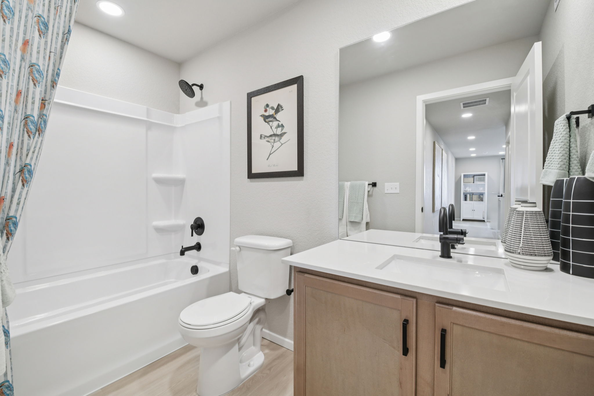 511 N Aria Way-S1912-028