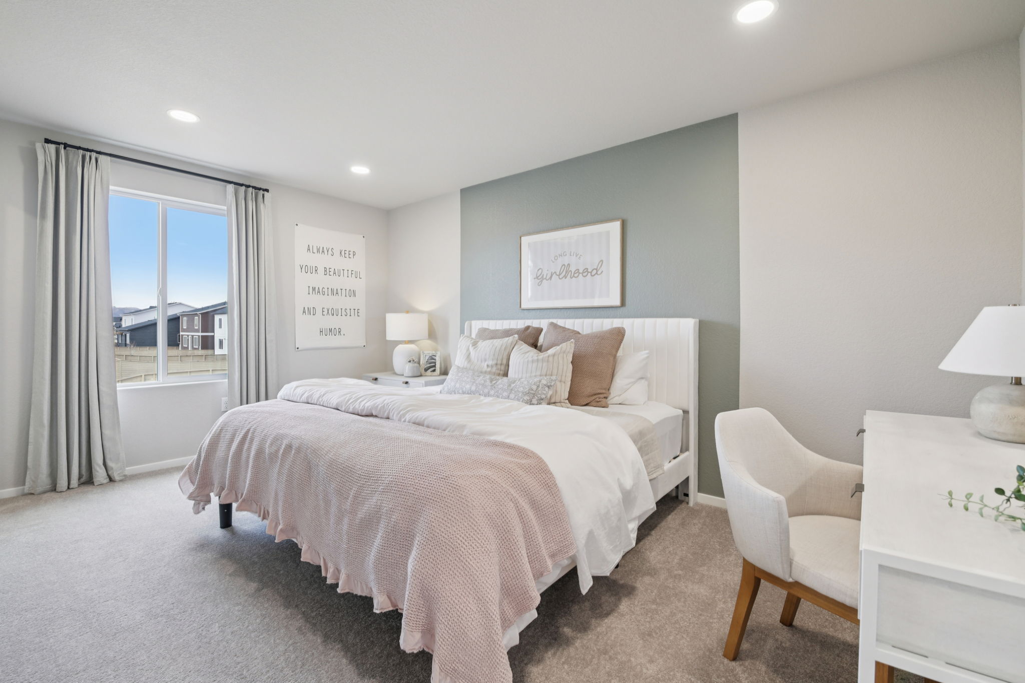 511 N Aria Way-S1912-029