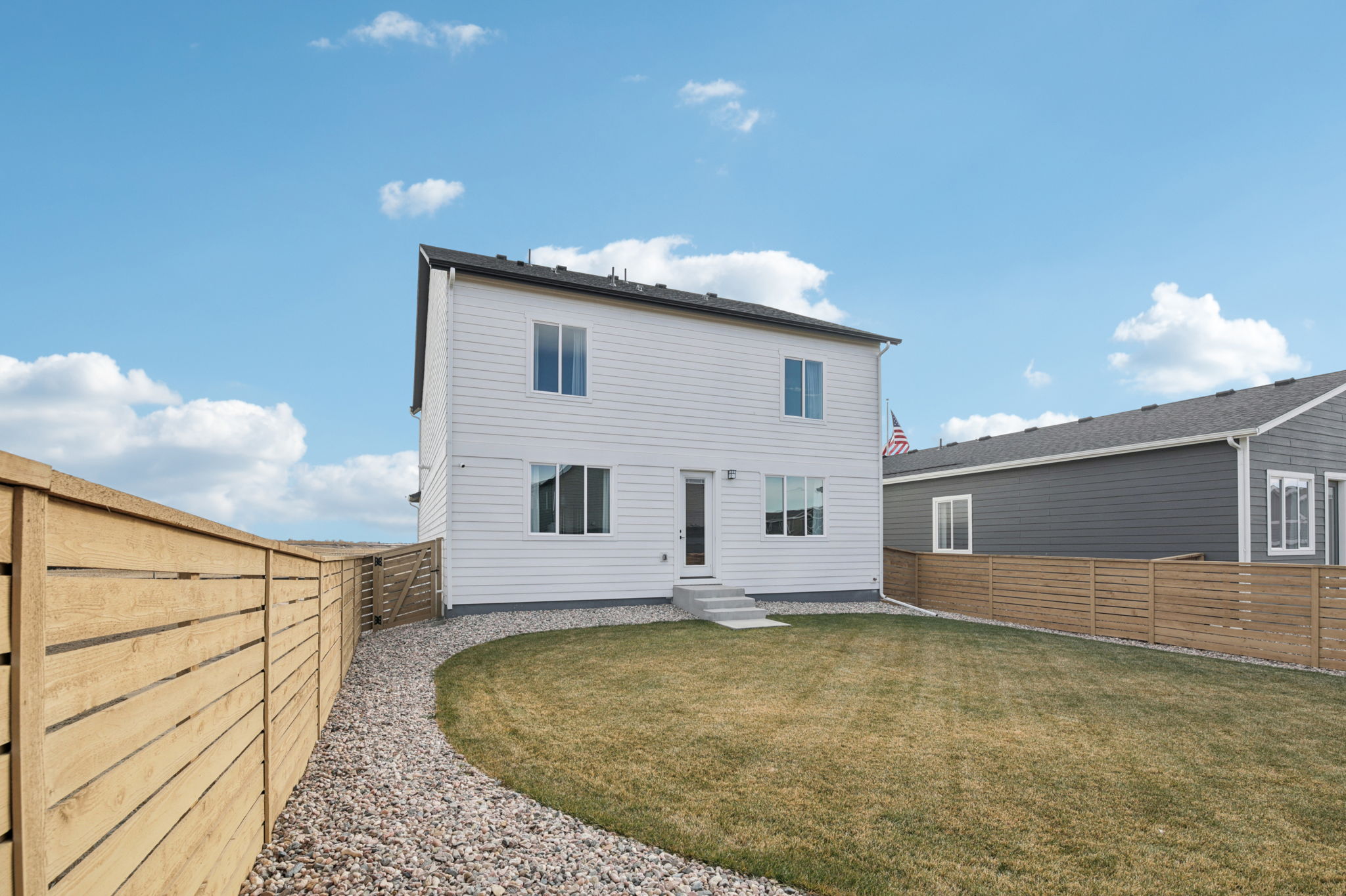 511 N Aria Way-S1912-037