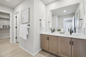 511 N Aria Way-S1912-023