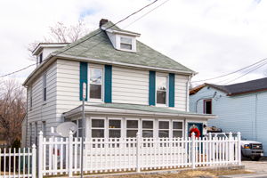  511 North Point Rd, Baltimore, MD 21224, US Photo 2
