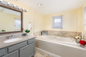  511 North Point Rd, Baltimore, MD 21224, US Photo 23