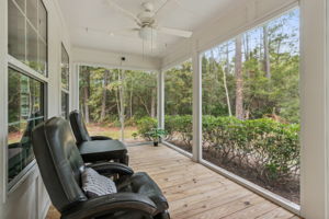 Screened-in Porch