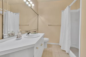  Photo 35