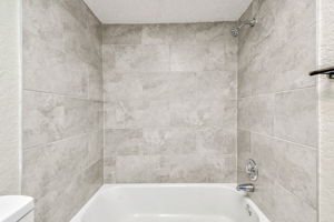  Photo 39