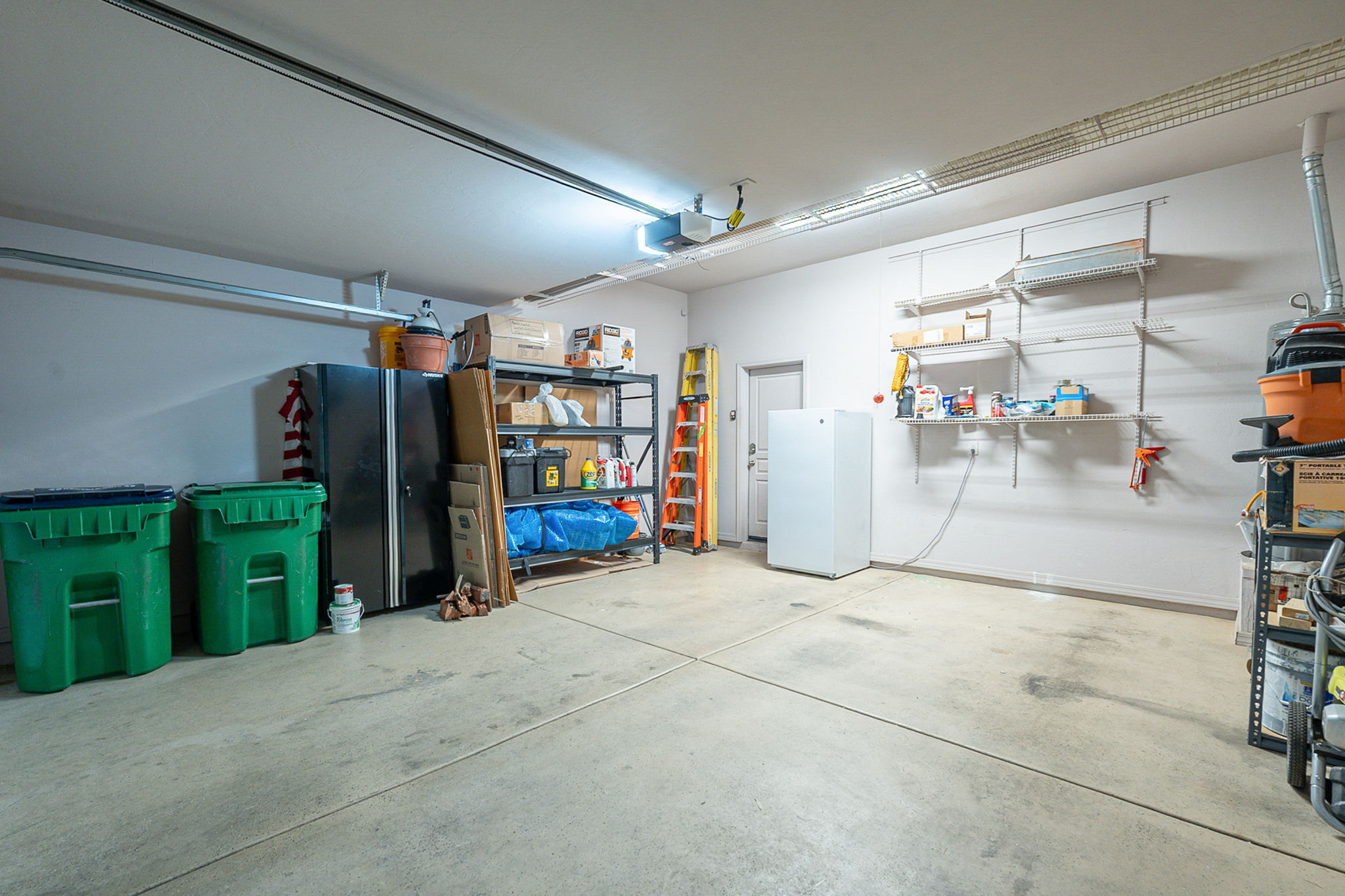  Photo 41