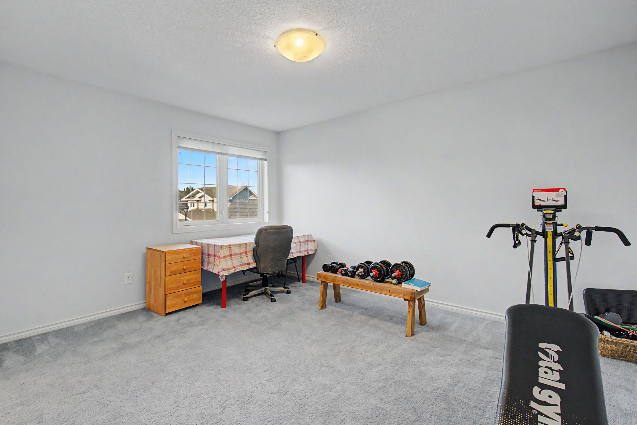  Photo 48