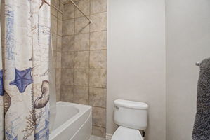  Photo 33